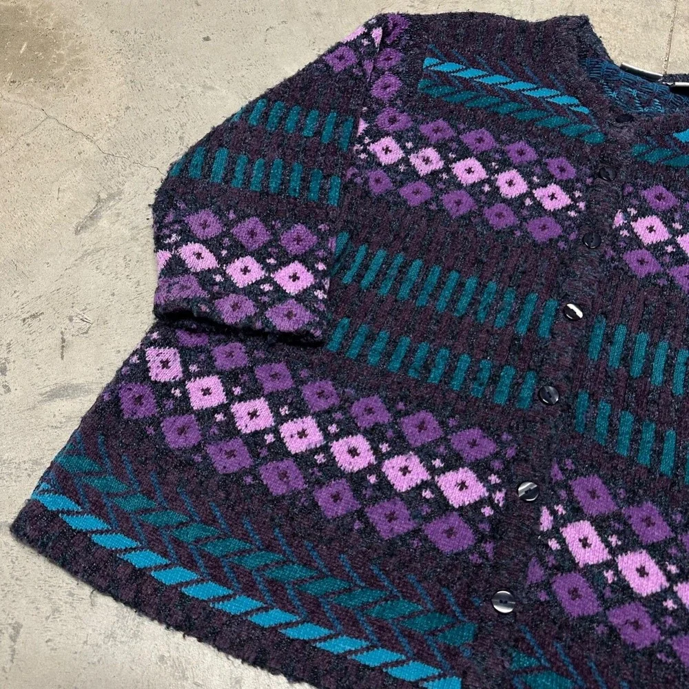 Vintage‎ Fashion Bug Women's Cardigan Sweater Size XL Geometric Pattern